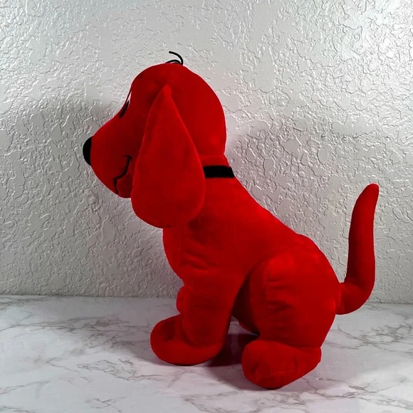 Clifford The Big Red Dog Plush Toy - Picture 4 of 7